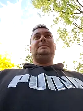 Snapshot of nemes2 chatting on 10/18/25, 01:46 nemes2 online show from 10/18/25, 01:46