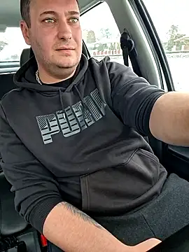 Snapshot of nemes2 chatting on 01/13/26, 08:29 nemes2 online show from 01/13/26, 08:29