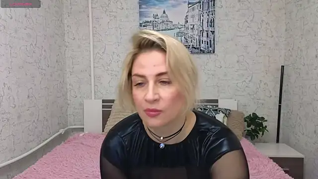 Lady Murenza online show from 02/17/25, 07:23