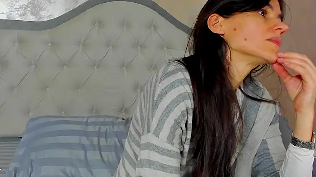 JennaMyers online show from 02/04/26, 08:15