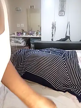 Hotgrannyx online show from 10/28/25, 04:46