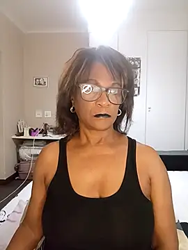 Hotgrannyx online show from 10/17/25, 04:05