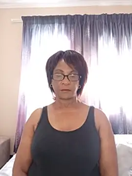 Snapshot of Hotgrannyx chatting on 06/06/26, 11:15 Hotgrannyx online show from 06/06/26, 11:15