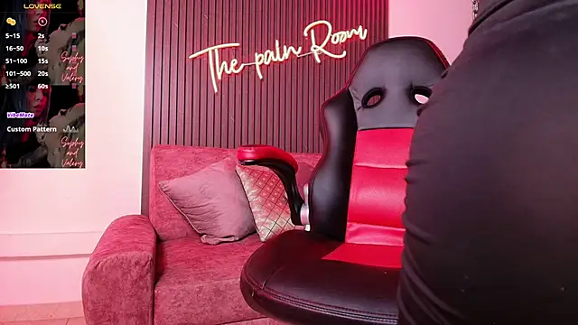 arianna smith  online show from 10/28/25, 07:46