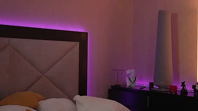 GirlGogo online show from 03/18/26, 10:21