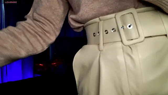 Snapshot of SofiaFoster_ chatting on 02/19/25, 01:50 SofiaFoster online show from 02/19/25, 01:50