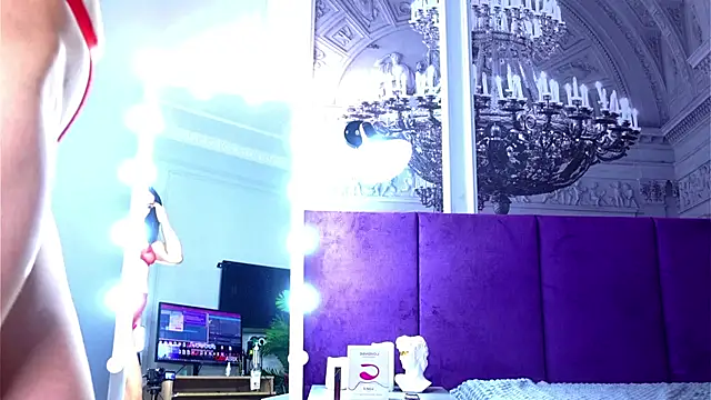 Snapshot of SofiaFoster_ chatting on 03/15/25, 02:01 SofiaFoster online show from 03/15/25, 02:01
