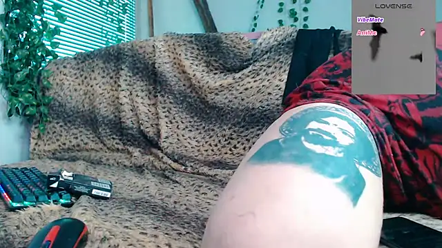 Psychobitch7 online show from 09/10/25, 08:46