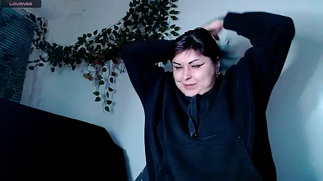 Psychobitch7 online show from 11/23/25, 05:56