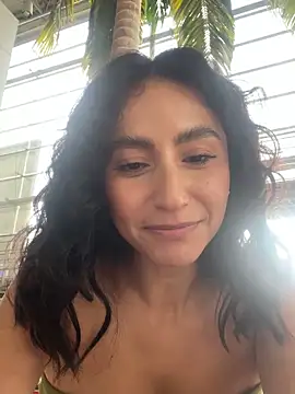 Snapshot of _Amatista chatting on 02/22/25, 09:04 Amatista online show from 02/22/25, 09:04