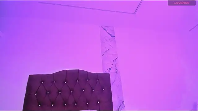 alysson 18 online show from 10/06/25, 01:01