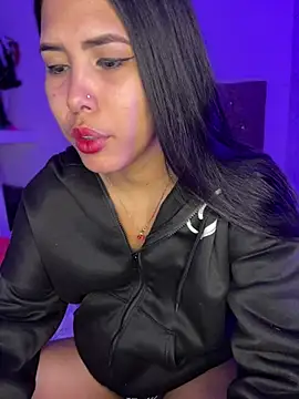 alysson 18 online show from 05/06/26, 12:53