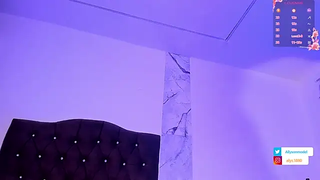 alysson 18 online show from 01/07/26, 01:49