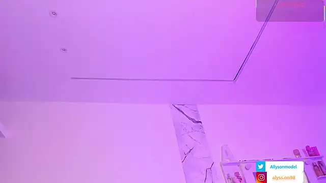 alysson 18 online show from 06/06/26, 02:11