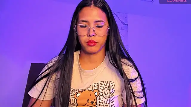 alysson 18 online show from 11/18/25, 03:37