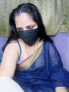Snapshot of Rising_Smiler chatting on 02/20/25, 05:09 Rising Smiler online show from 02/20/25, 05:09