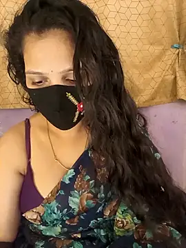 Rising Smiler online show from 12/21/25, 06:09