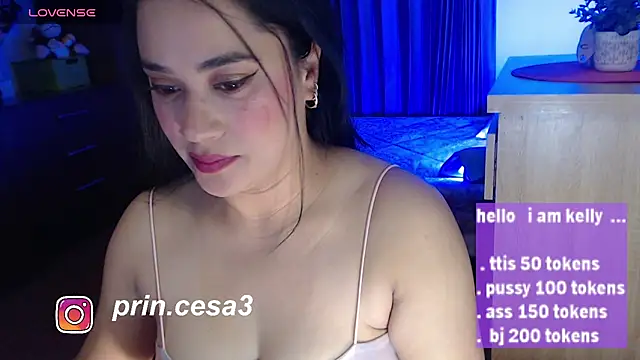 Snapshot of princesskelly chatting on 10/02/25, 03:21 princesskelly online show from 10/02/25, 03:21
