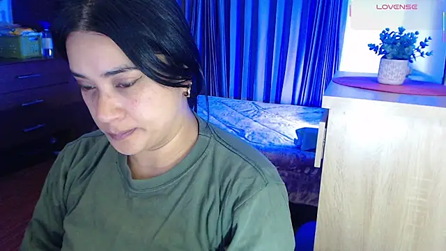 Snapshot of princesskelly chatting on 10/21/25, 03:50 princesskelly online show from 10/21/25, 03:50