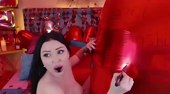 Snapshot of Dalia_Lavish chatting on 02/13/25, 03:29 Dalia Lavish online show from 02/13/25, 03:29