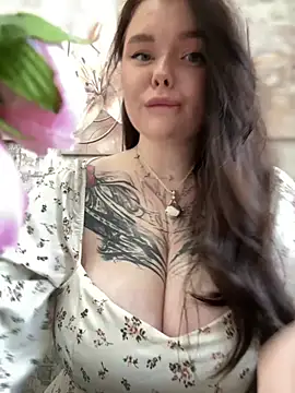 MommyDimitrescu  online show from 03/09/25, 07:34