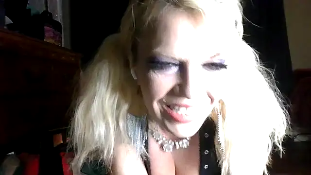 marilyn420 online show from 02/05/26, 05:47
