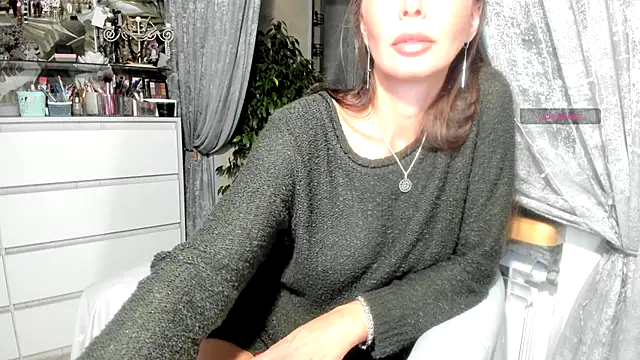 Aurora108 online show from 10/04/25, 10:11