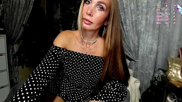 Aurora108 online show from 10/18/25, 10:01