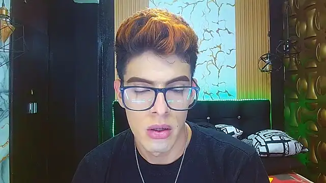 angel sexyevil online show from 10/18/25, 12:18