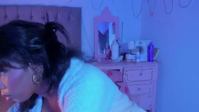 AfroGoddess online show from 09/18/25, 02:09