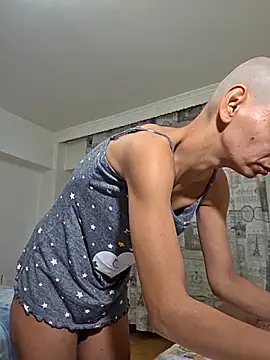 hotSANDRA STARR online show from 10/05/25, 04:42