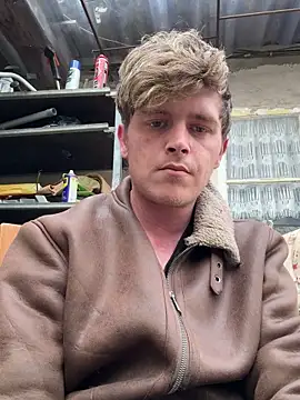 Andrewhootxx online show from 03/22/25, 03:31