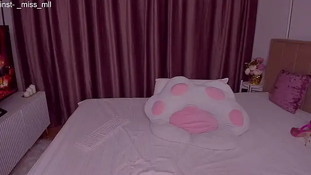 MaaryM online show from 10/04/25, 07:04