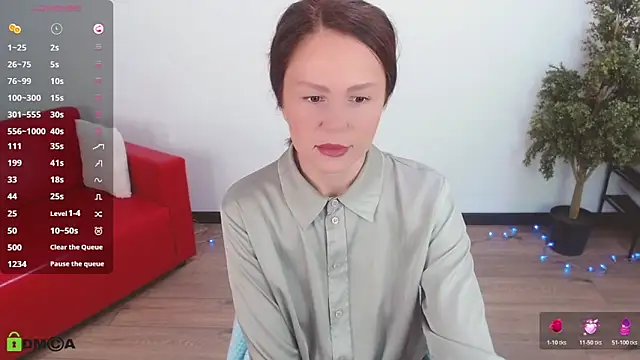 Snapshot of VickyGolden chatting on 06/07/26, 05:34 VickyGolden online show from 06/07/26, 05:34