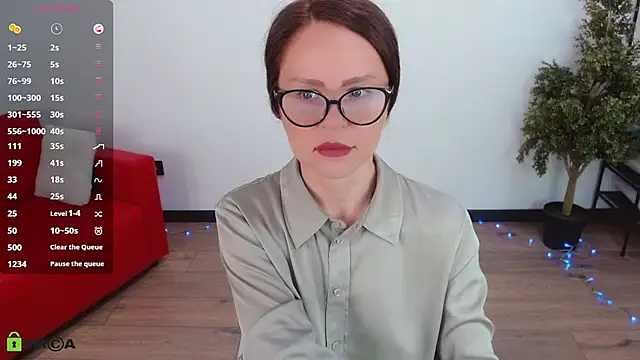 VickyGolden online show from 05/25/26, 05:18