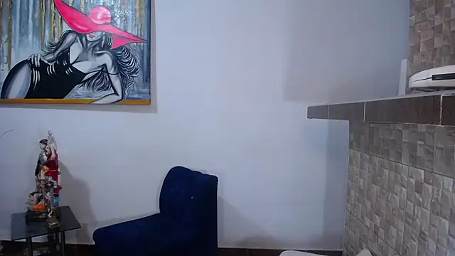 RinnaMoys online show from 11/25/25, 11:48