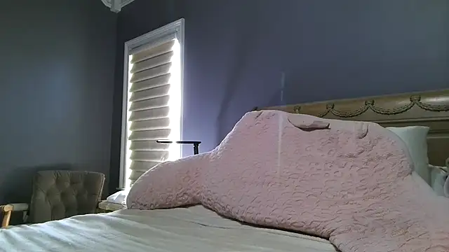 Lisaisluscious online show from 06/30/26, 02:17