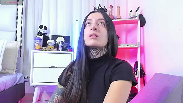 SAMANTHA DM online show from 10/04/25, 02:07