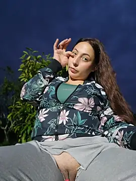 VickyHoult online show from 04/21/26, 11:22