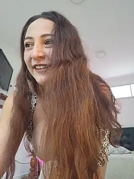 VickyHoult online show from 03/06/26, 08:26