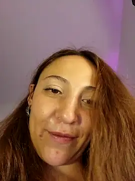 Snapshot of VickyHoult chatting on 03/15/25, 11:17 VickyHoult online show from 03/15/25, 11:17