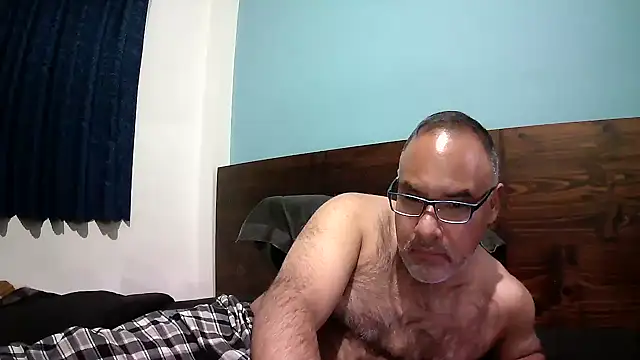 PhillDrake11 online show from 01/07/26, 01:43