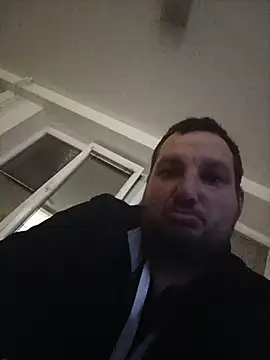 Snapshot of SamVer1 chatting on 06/14/26, 10:22 SamVer1 online show from 06/14/26, 10:22