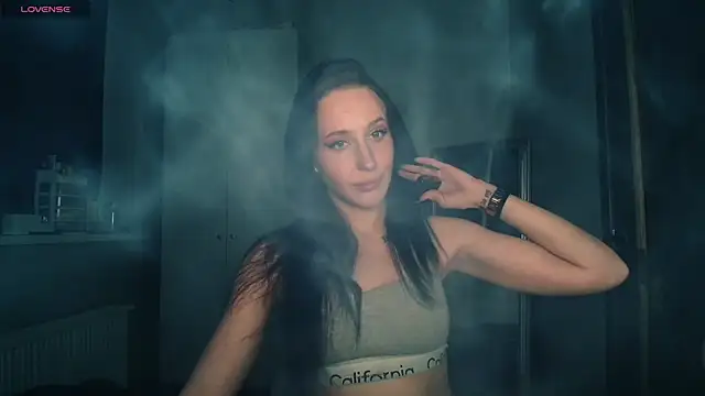 AliceTurnOn online show from 04/12/26, 05:05