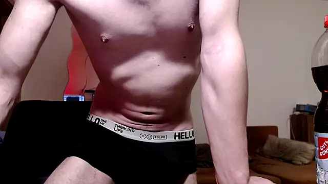 sexymann92 online show from 12/13/25, 08:04