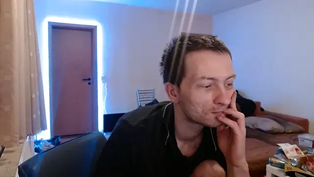 sexymann92 online show from 02/21/25, 09:02