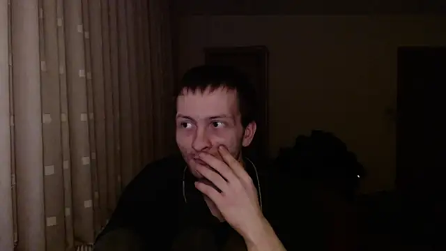 sexymann92 online show from 12/24/24, 04:08