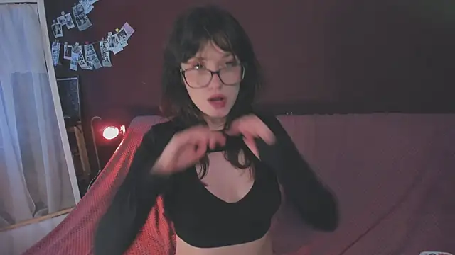 juby yuby online show from 02/10/26, 12:04