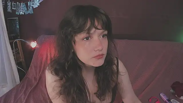Snapshot of juby_yuby chatting on 07/05/26, 01:07 juby yuby online show from 07/05/26, 01:07