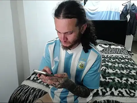 Snapshot of raggaman_ chatting on 03/02/26, 02:34 raggaman online show from 03/02/26, 02:34